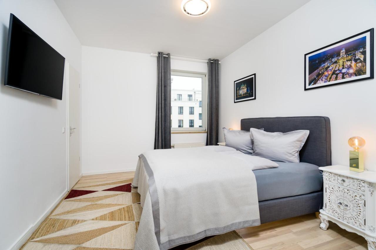 Stylish 1Br In Downtown Berlin Mitte Spittelmarkt Dış mekan fotoğraf