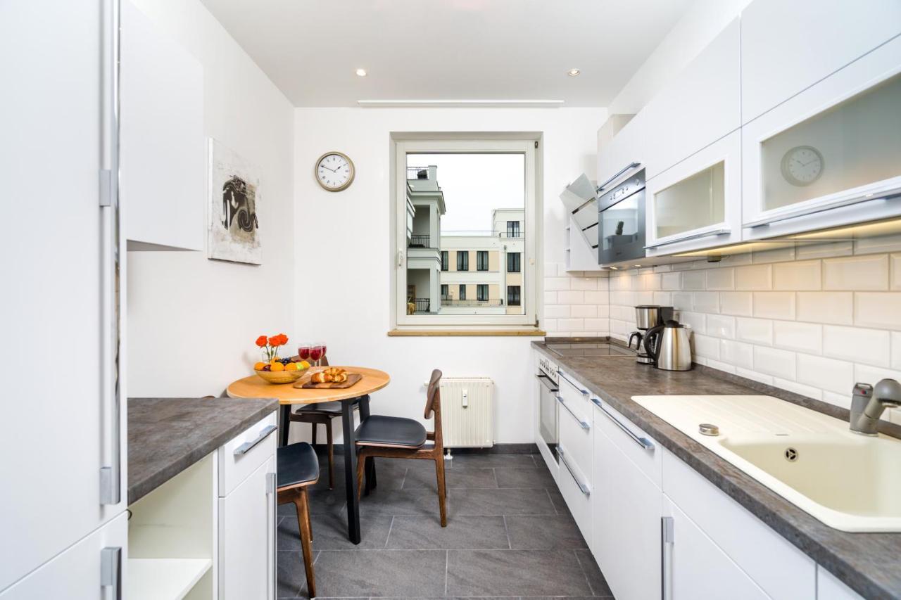 Stylish 1Br In Downtown Berlin Mitte Spittelmarkt Dış mekan fotoğraf