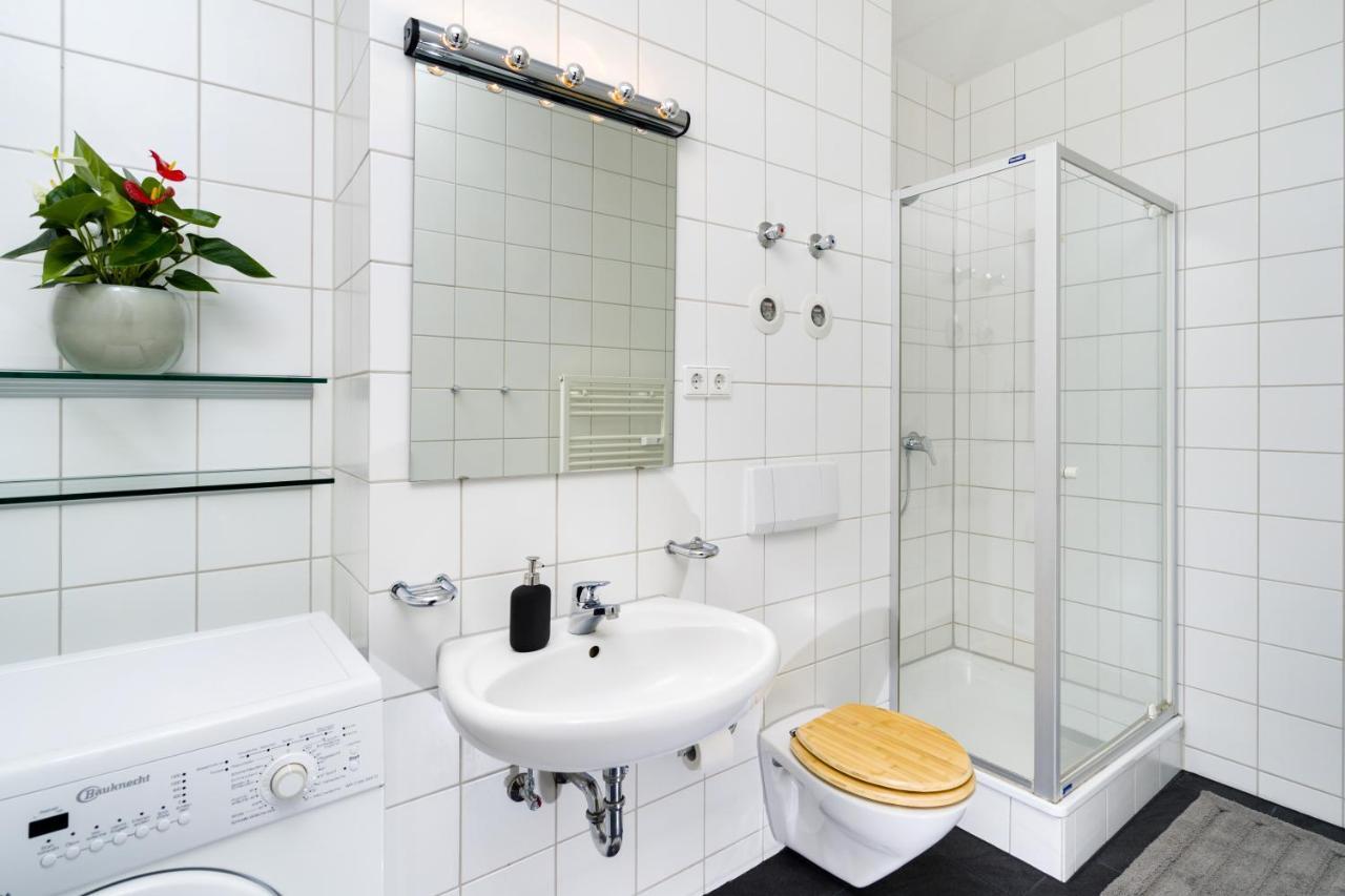 Stylish 1Br In Downtown Berlin Mitte Spittelmarkt Dış mekan fotoğraf